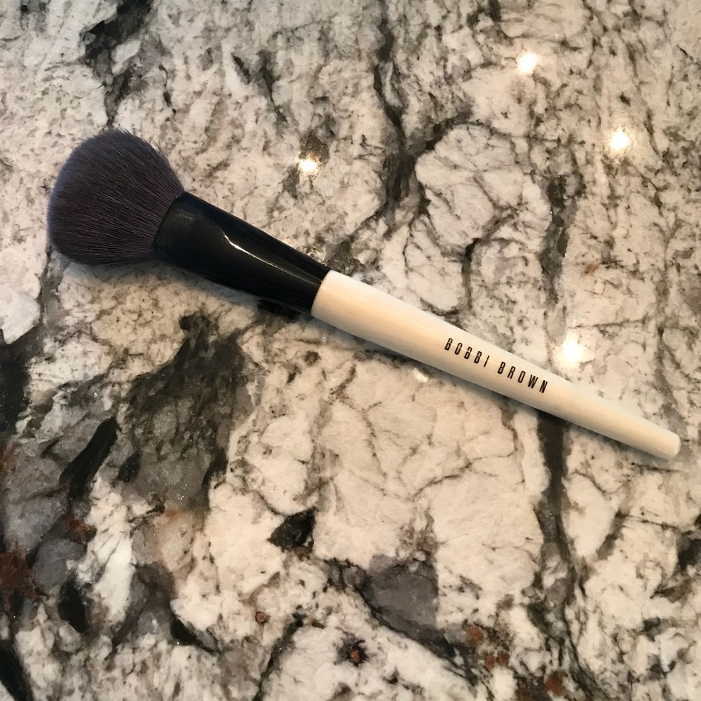 Bobbi Brown blush brush